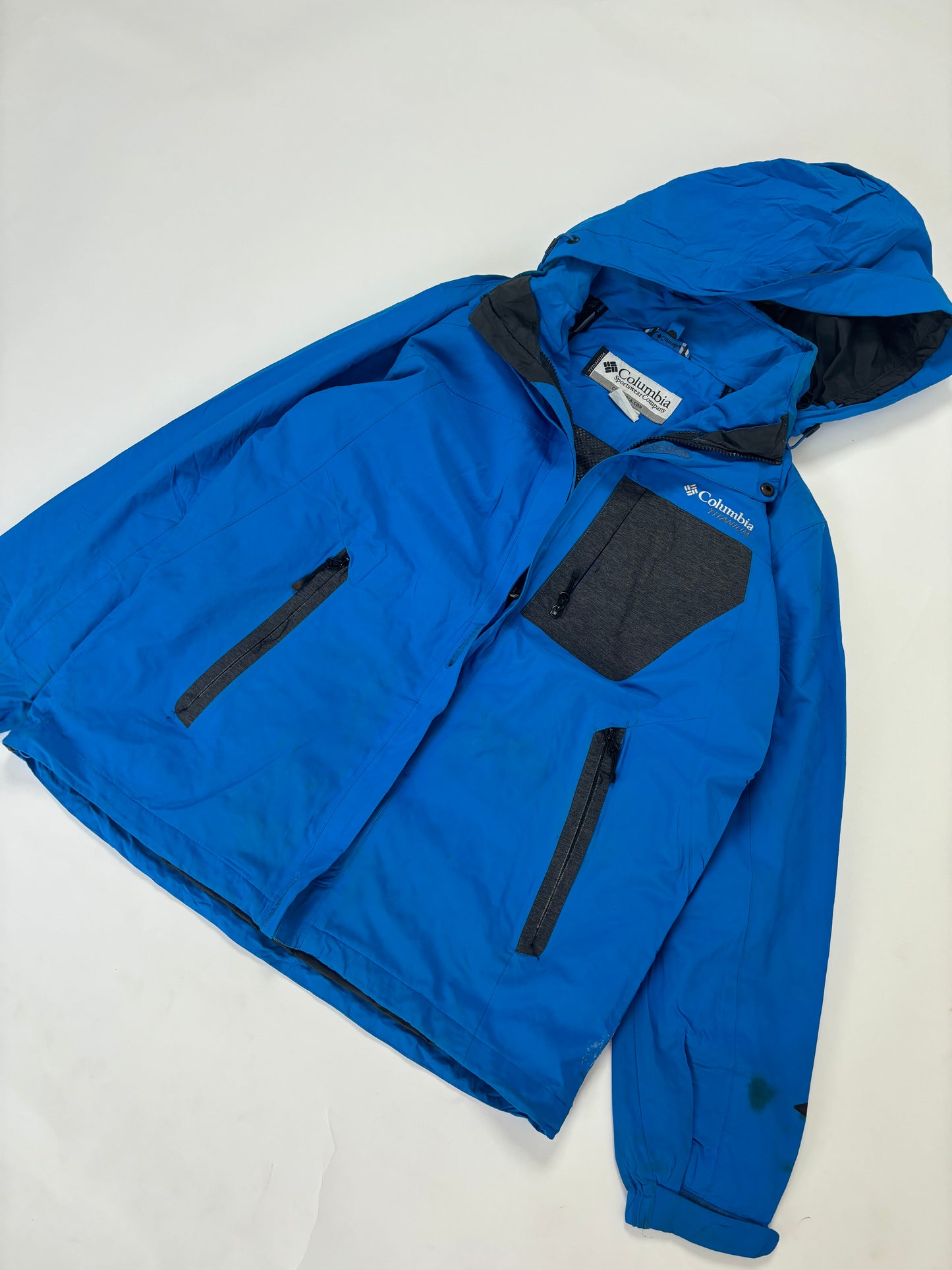 Authentic columbia windbreaker