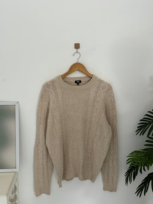 Uniqlo sweater