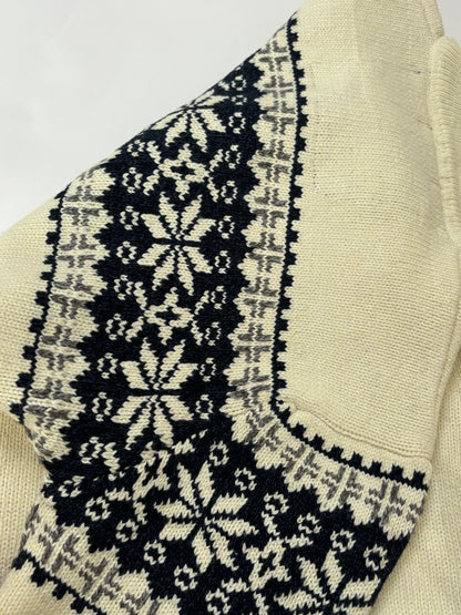 Snowflakes sweater